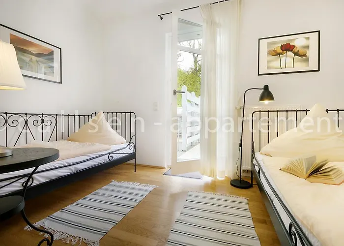 Libelle By Callsen *